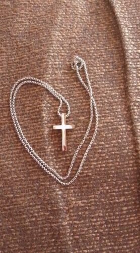 Classiq Cross Sign Pendant photo review